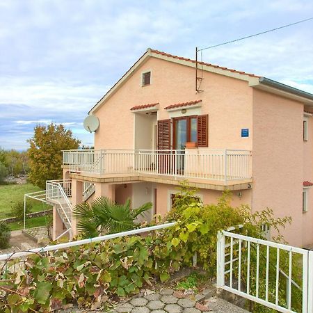 Rasopasno Apartment With Terrace And Private Parking Exteriör bild