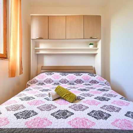 Rasopasno Apartment With Terrace And Private Parking Exteriör bild